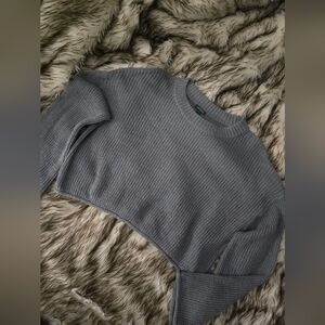 Wild Fable Heather Gray Knit Top